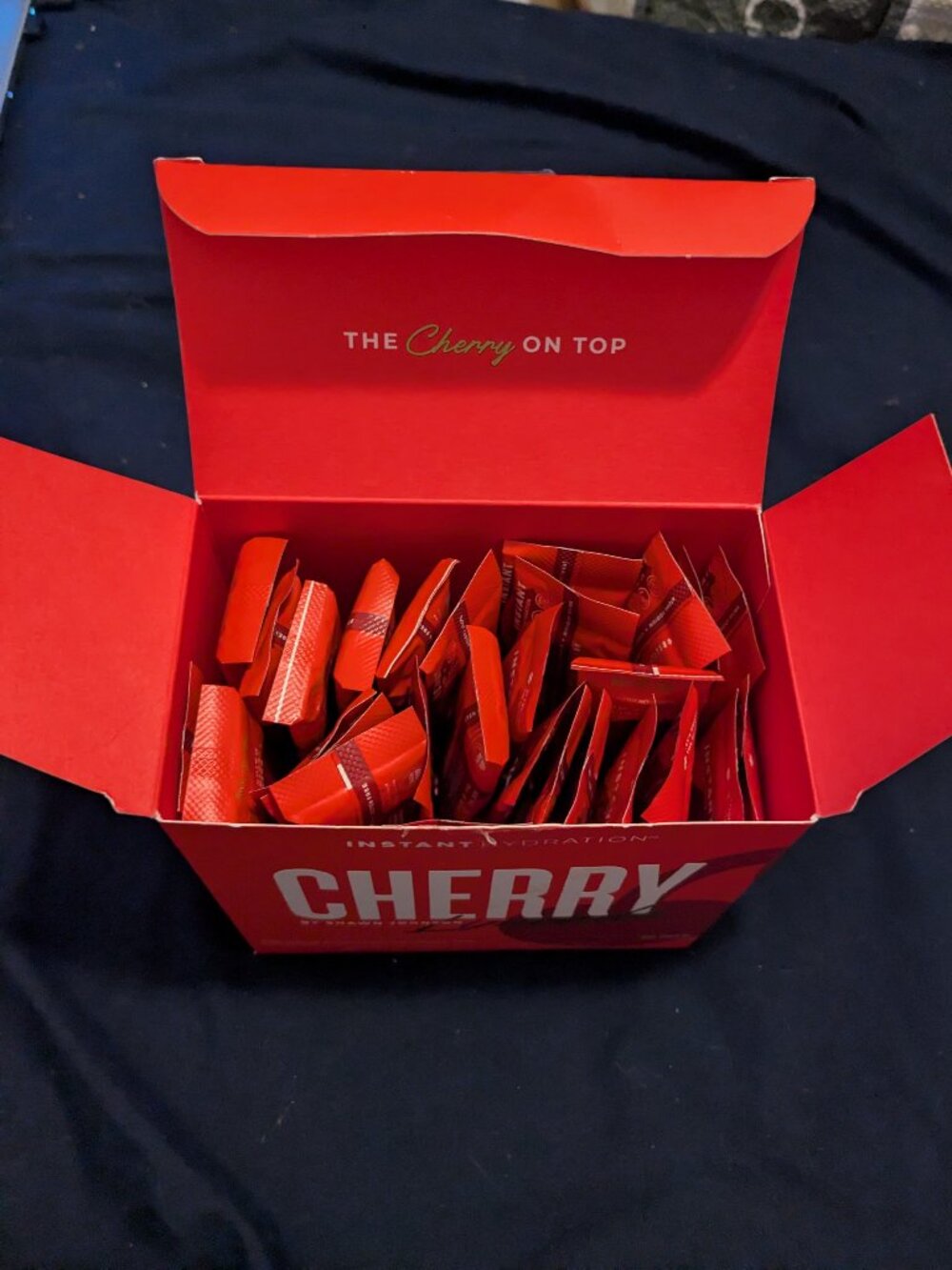 Instant hydration cherry limeade premium electrolyte drink mix - Picture 3 of 3